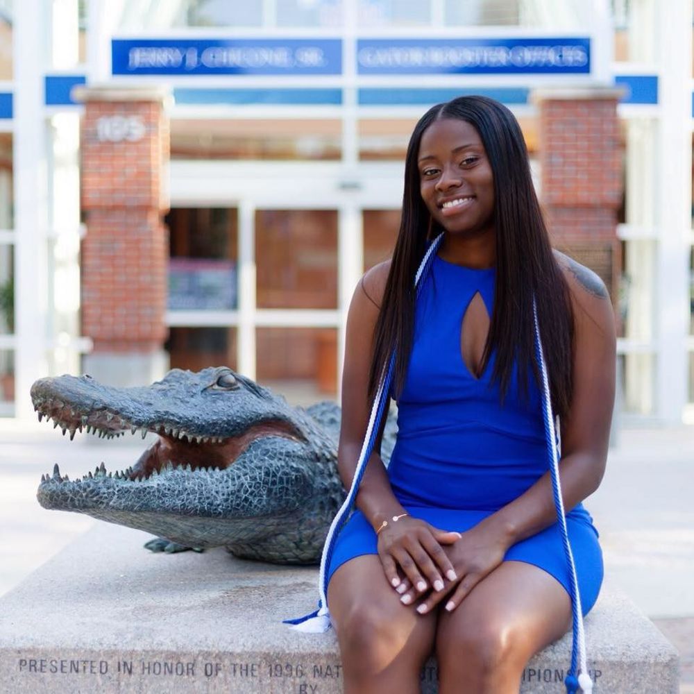 Meet your Posher, Meemee